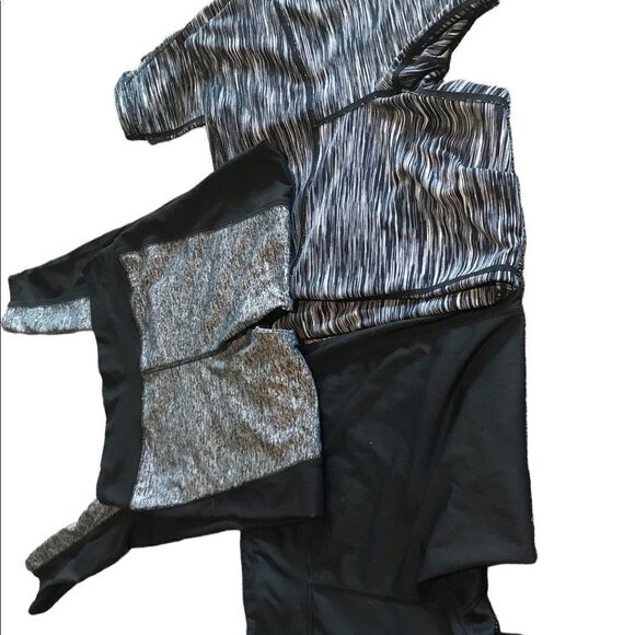 Zelle, Mariska, and Manshop workout pants size small excellent condition - Picture 1 of 4